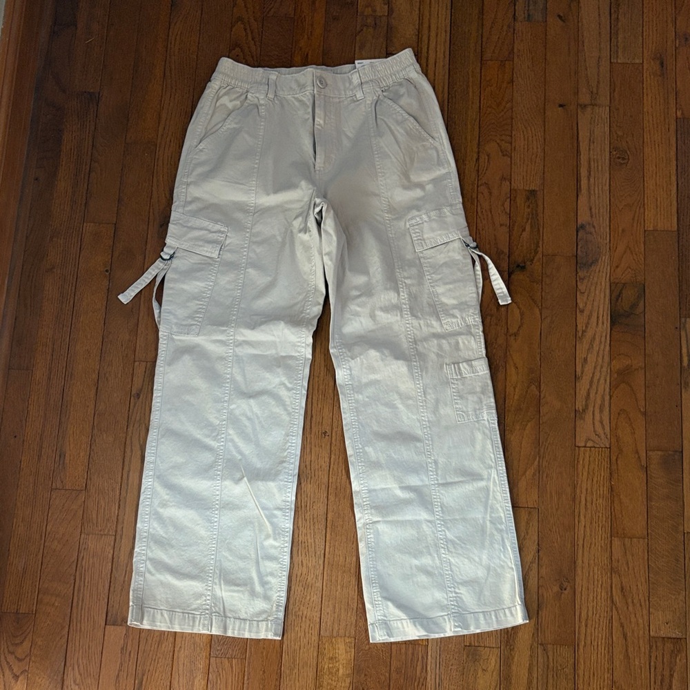 SO Goods For Life / High Rise Cargo Wide Leg Women’s Casual Cargo Pants - Cream